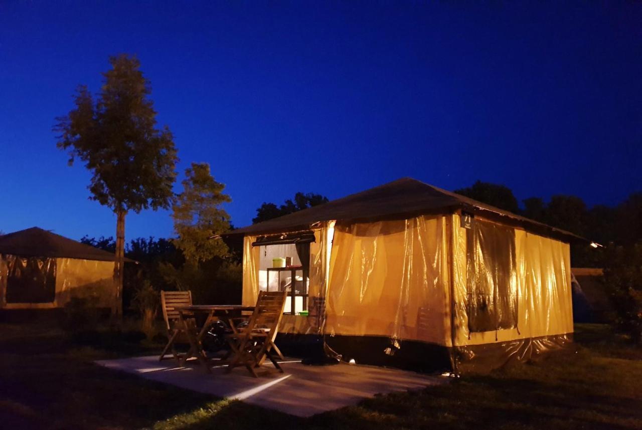 Camping Aquarev Otel Loudéac Dış mekan fotoğraf